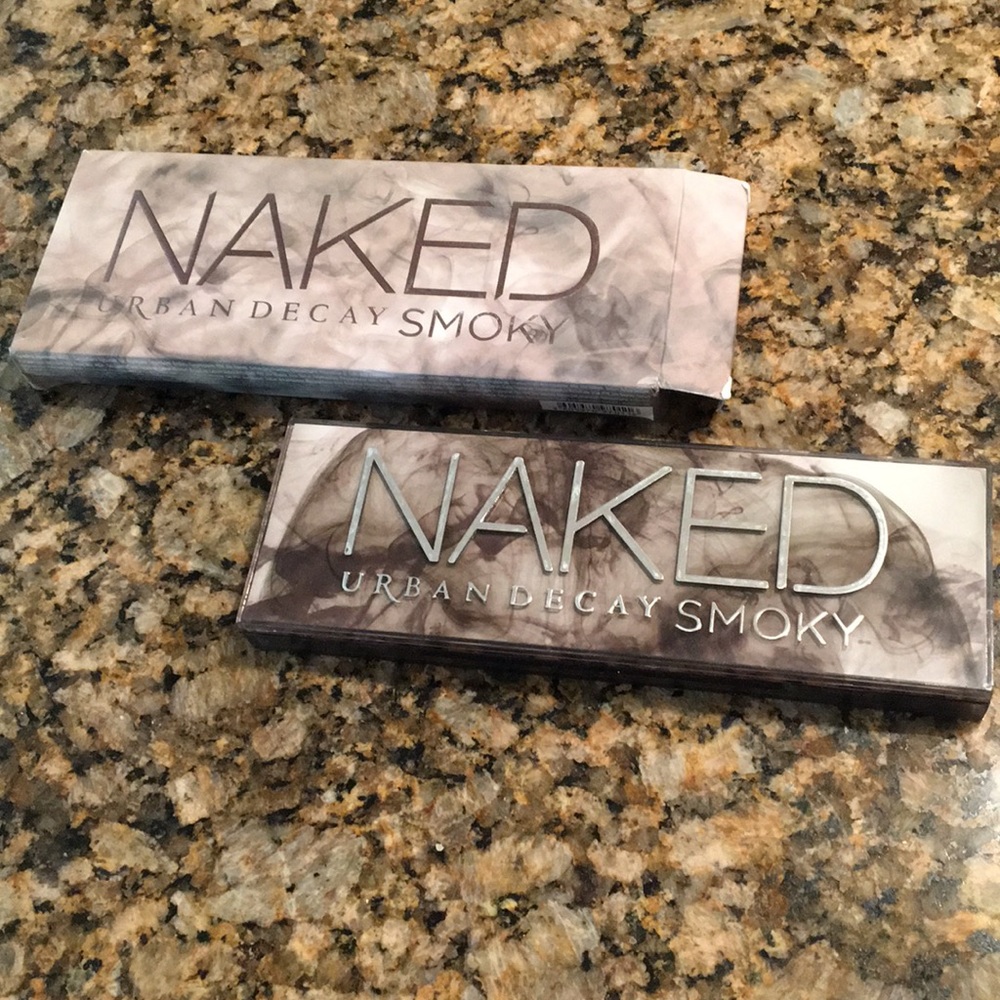 Urban Decay NAKED Smoky Pallet